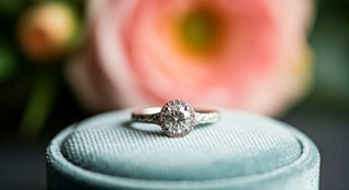 What to Engrave on an Engagement Ring