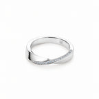 Twisted Ring