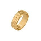 Button Ring