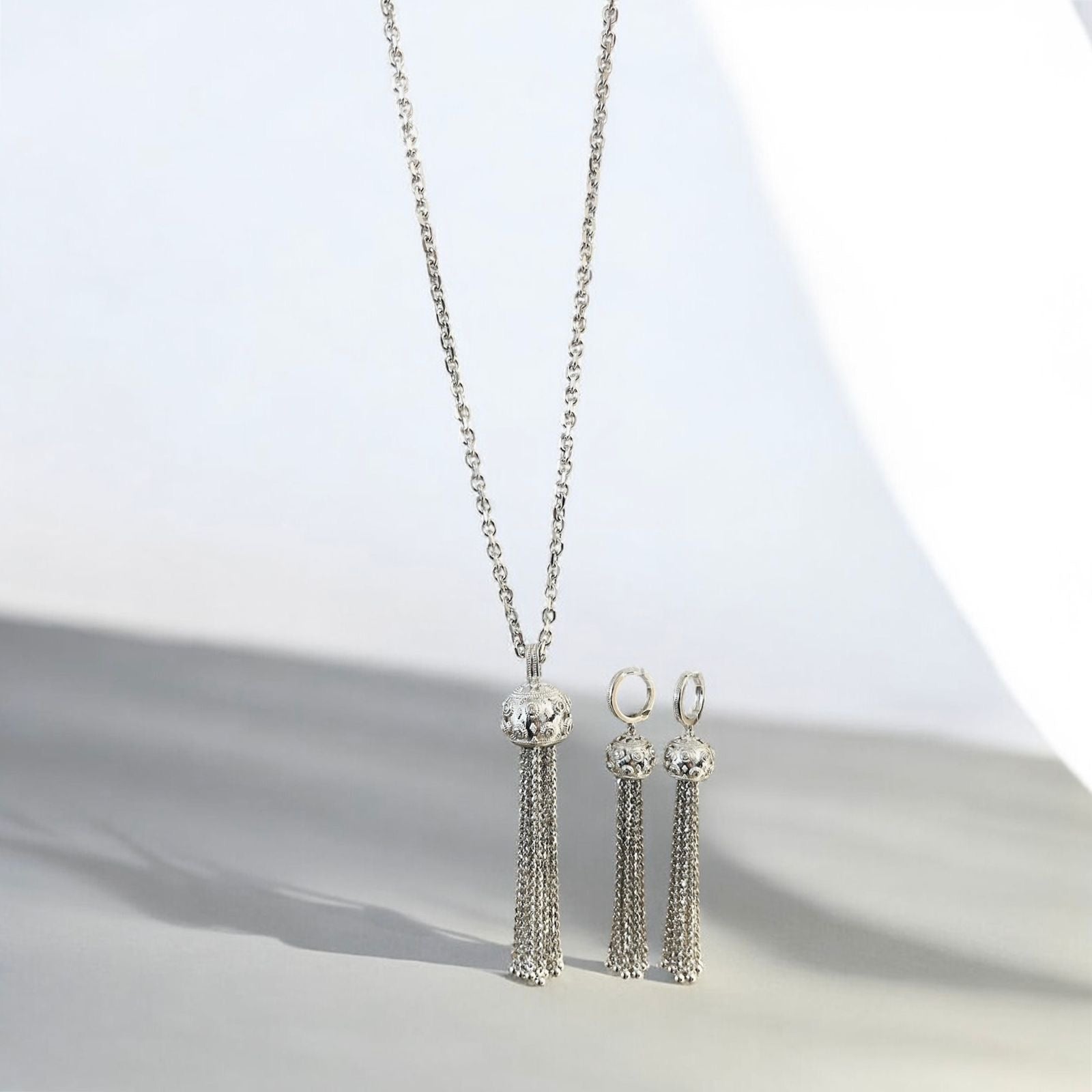 Dangling Disco Set