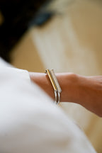 Bar Line Bangle Zircon