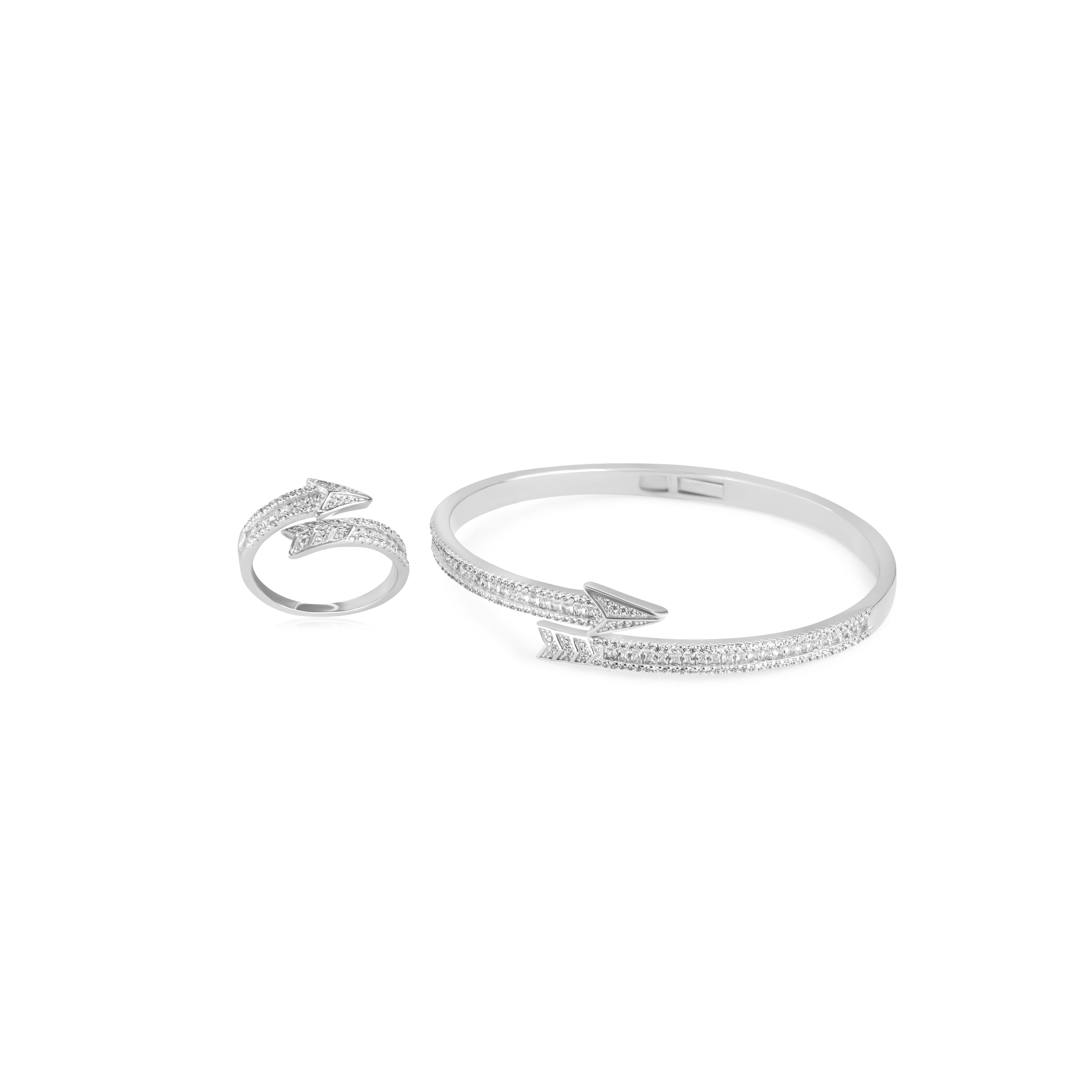 Arrow Twist Set