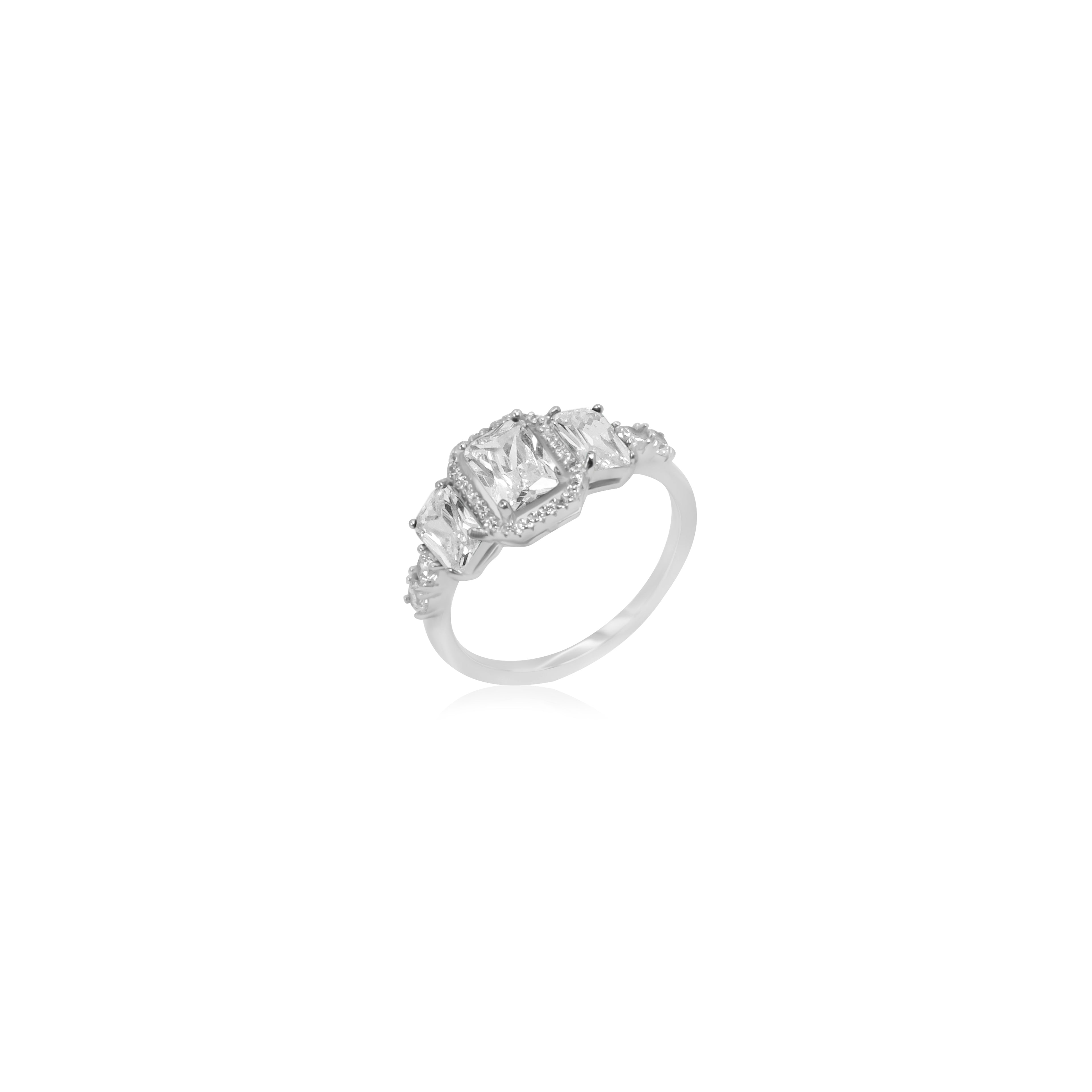 Elegantia Ring