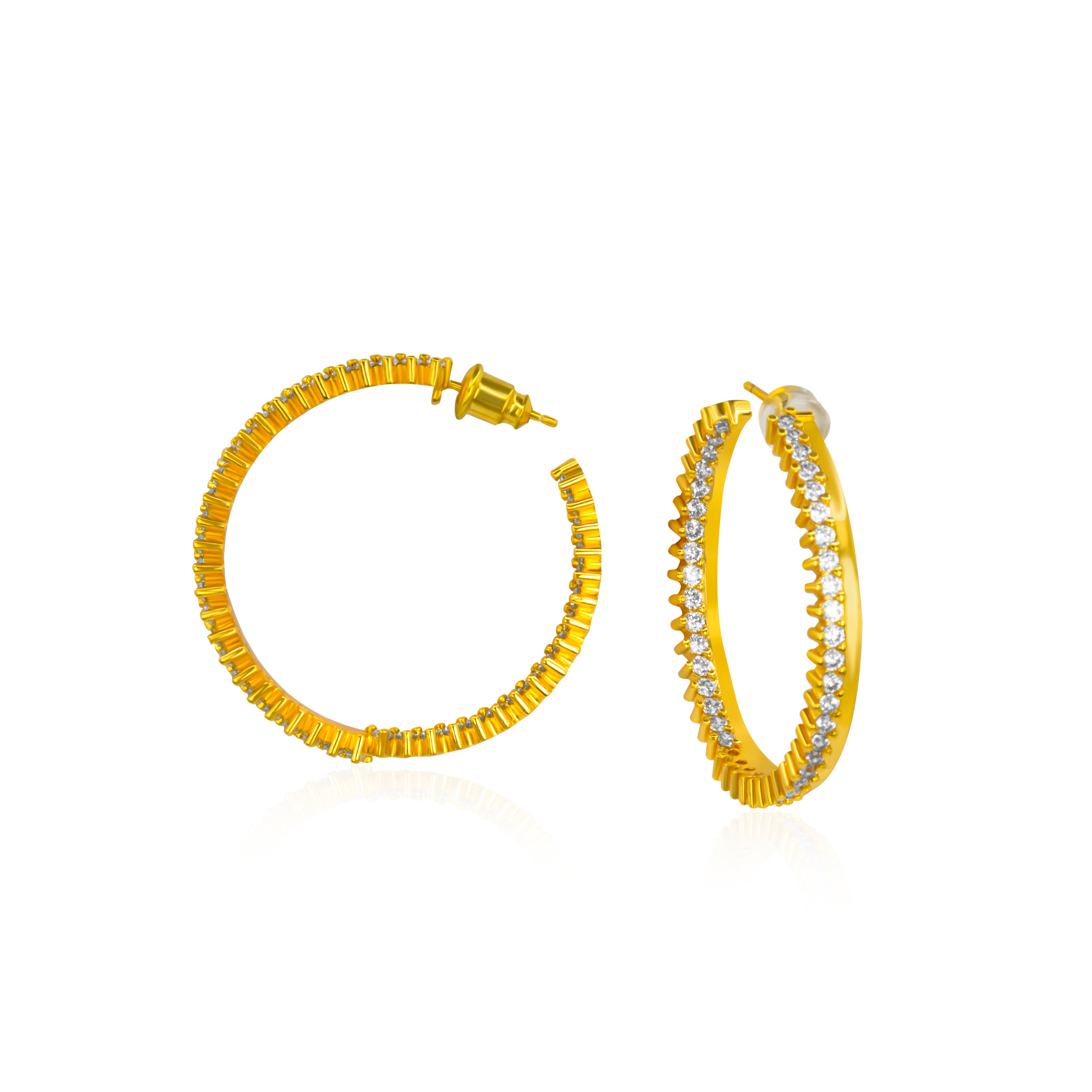 Beautiful crown earrings from Selsela for special ccasions.