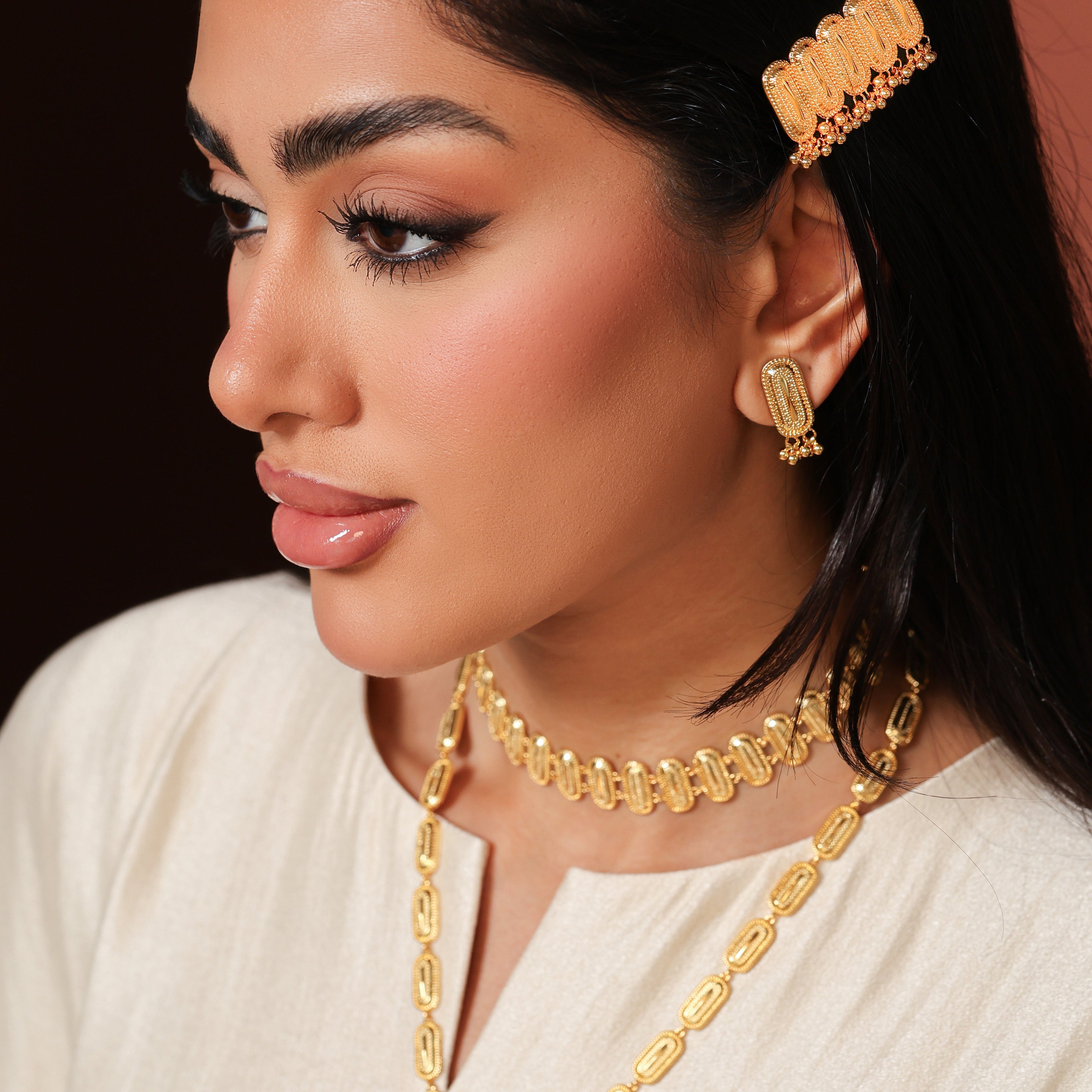 Elongated Oval Dakka Earrings