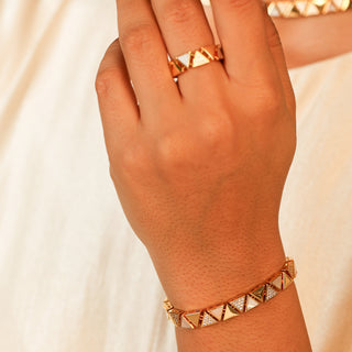 Sadaf Triangle Ring