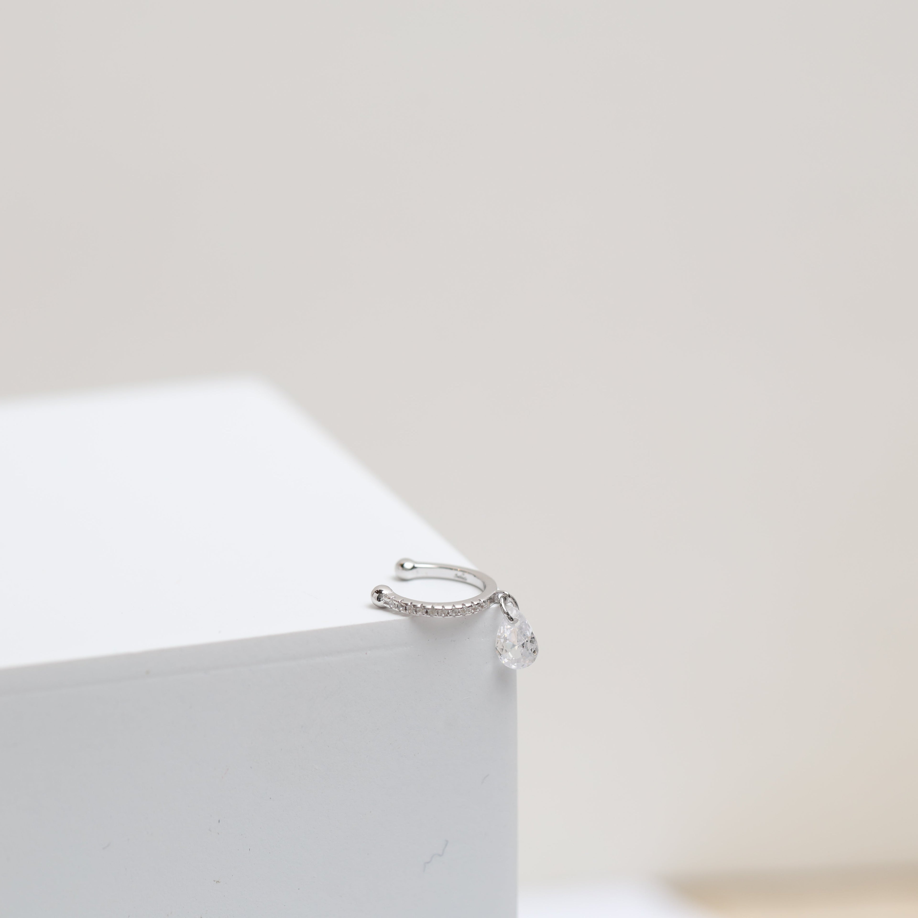 Clear Stone Ear Cuff