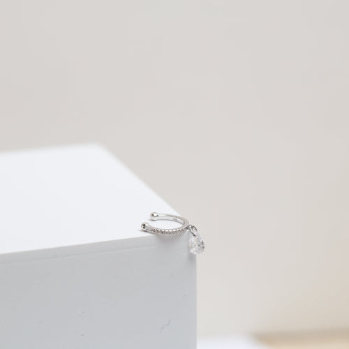 Clear Stone Ear Cuff