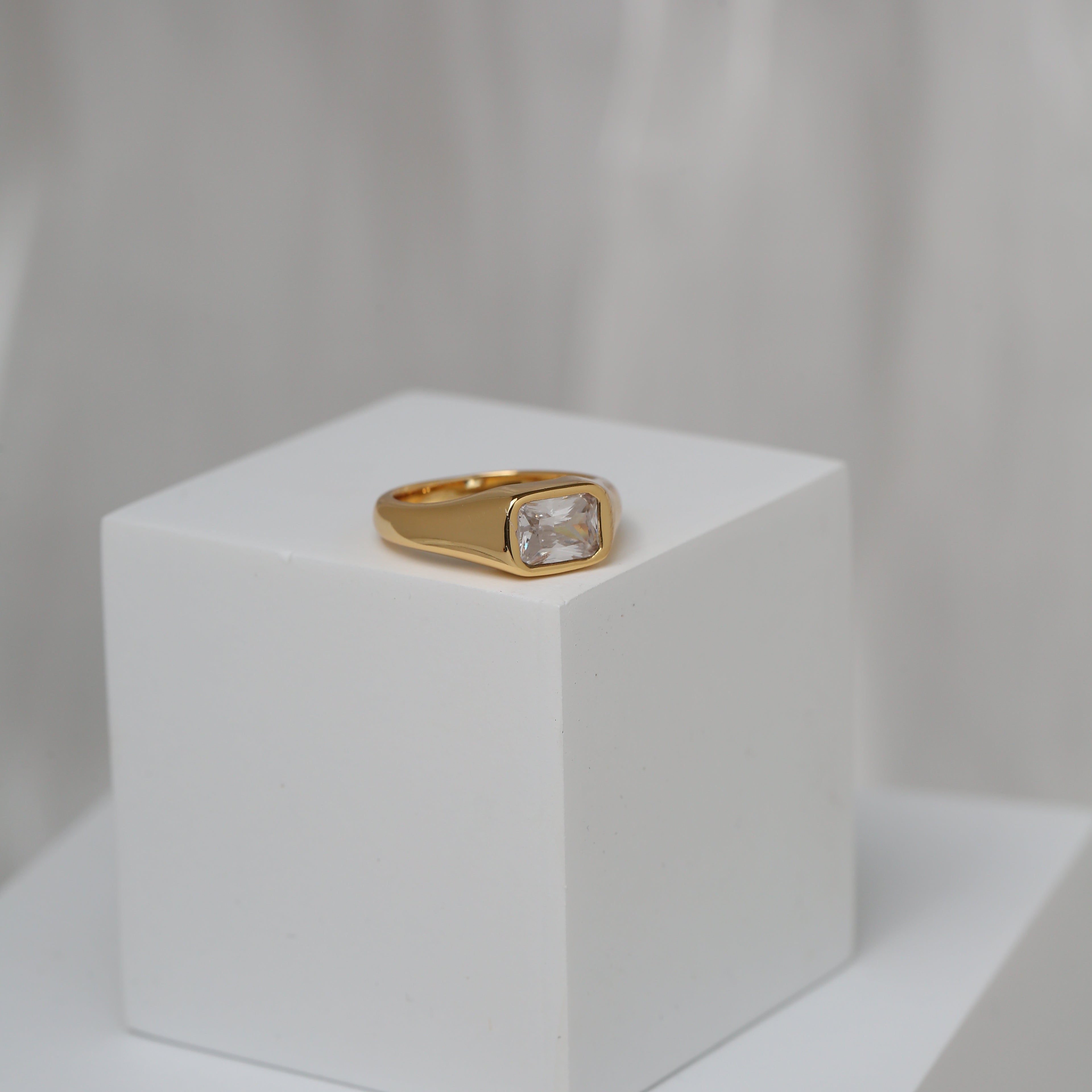 Disco Cube Ring