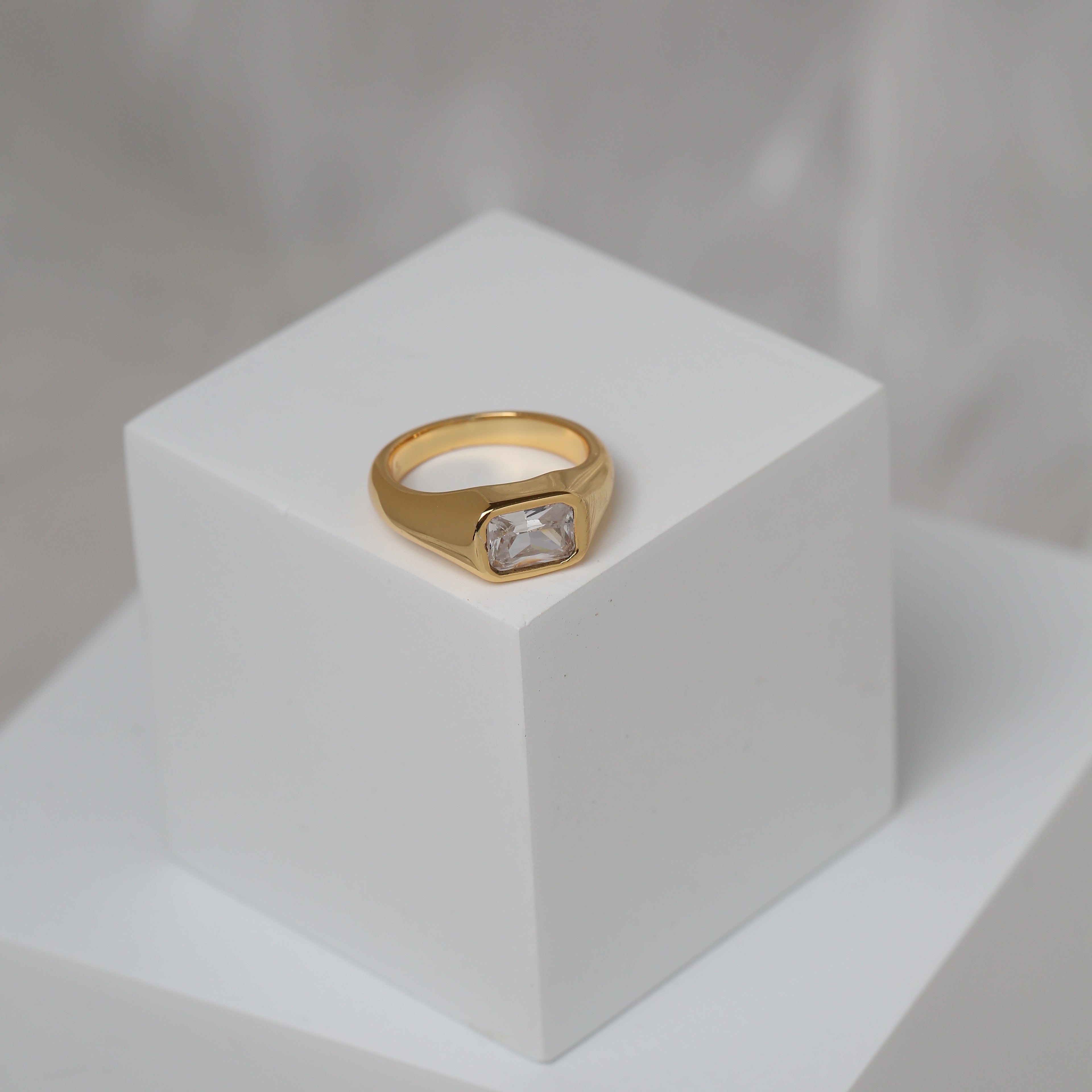 Disco Cube Ring