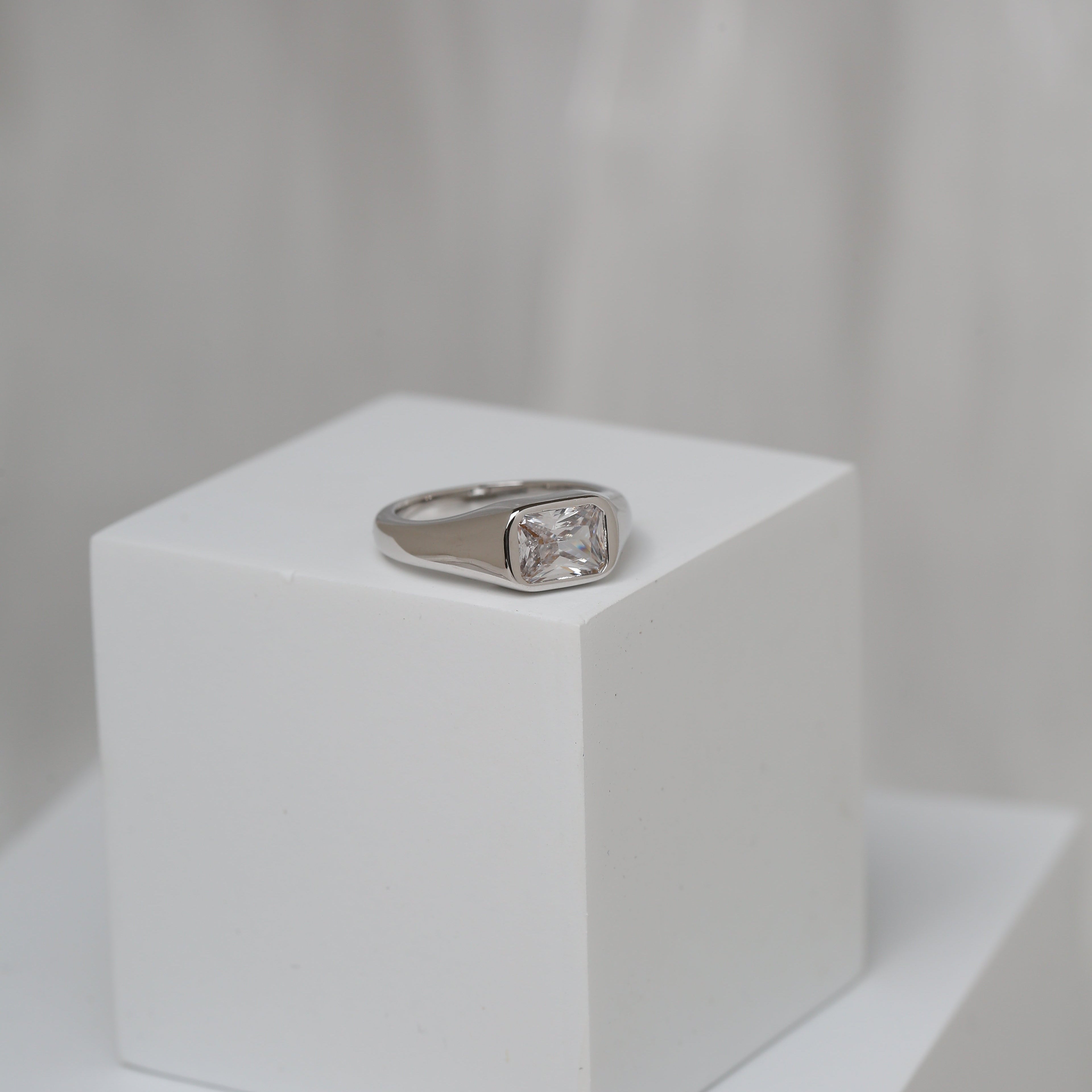 Disco Cube Ring
