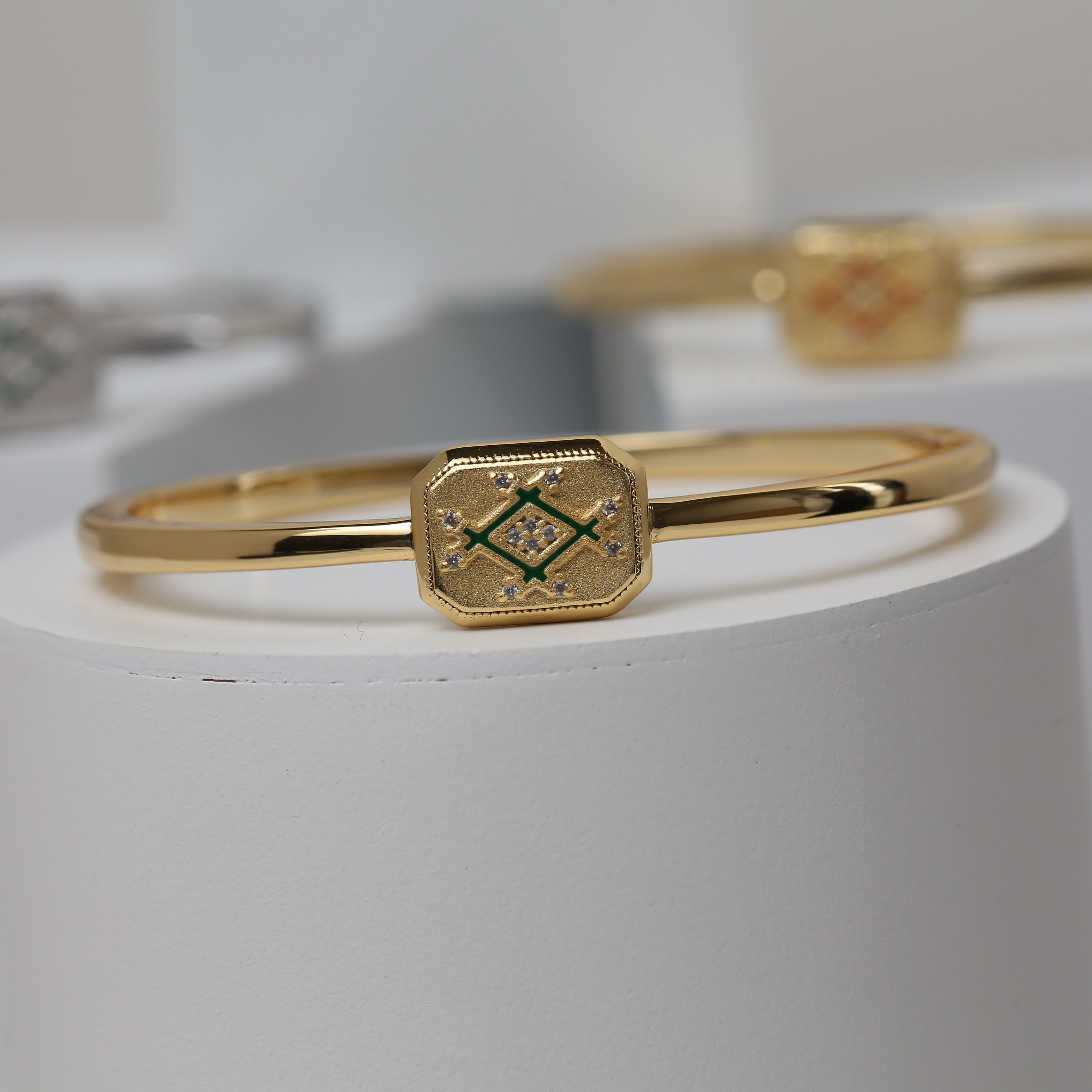 Infinity Plaque Bangle