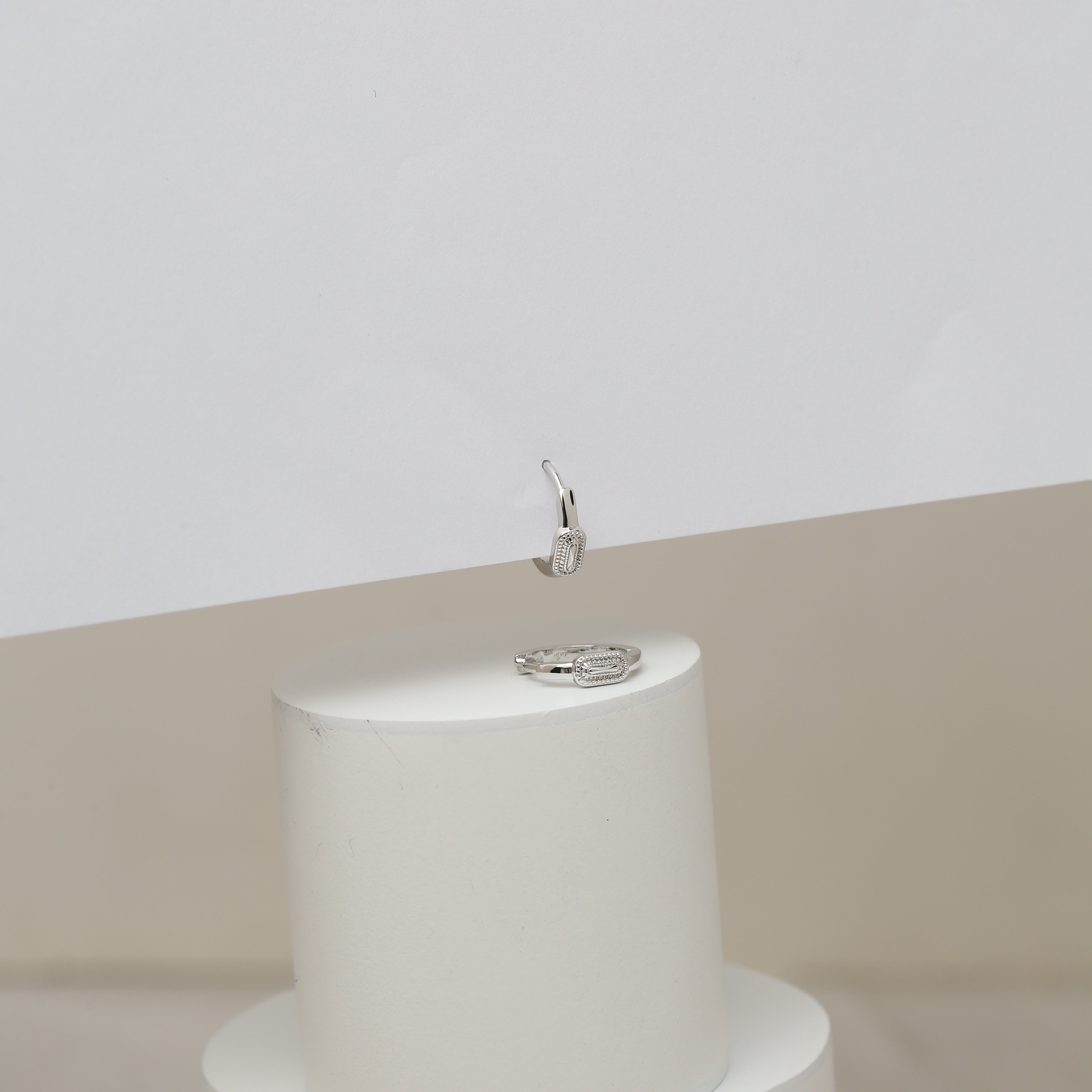 Mini Elongated Oval Dakka Earring Huggies