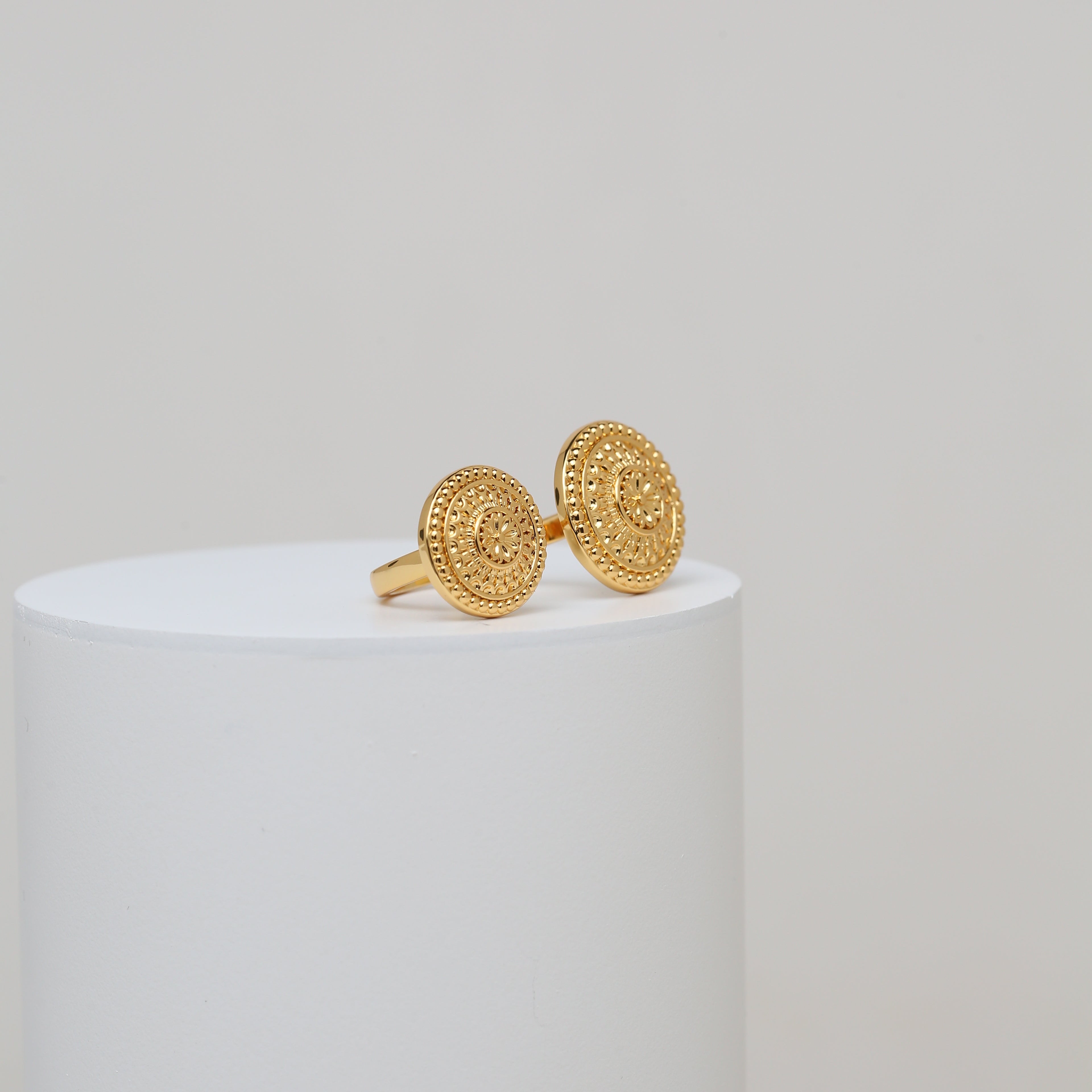 Round Dakka Two Side Ring