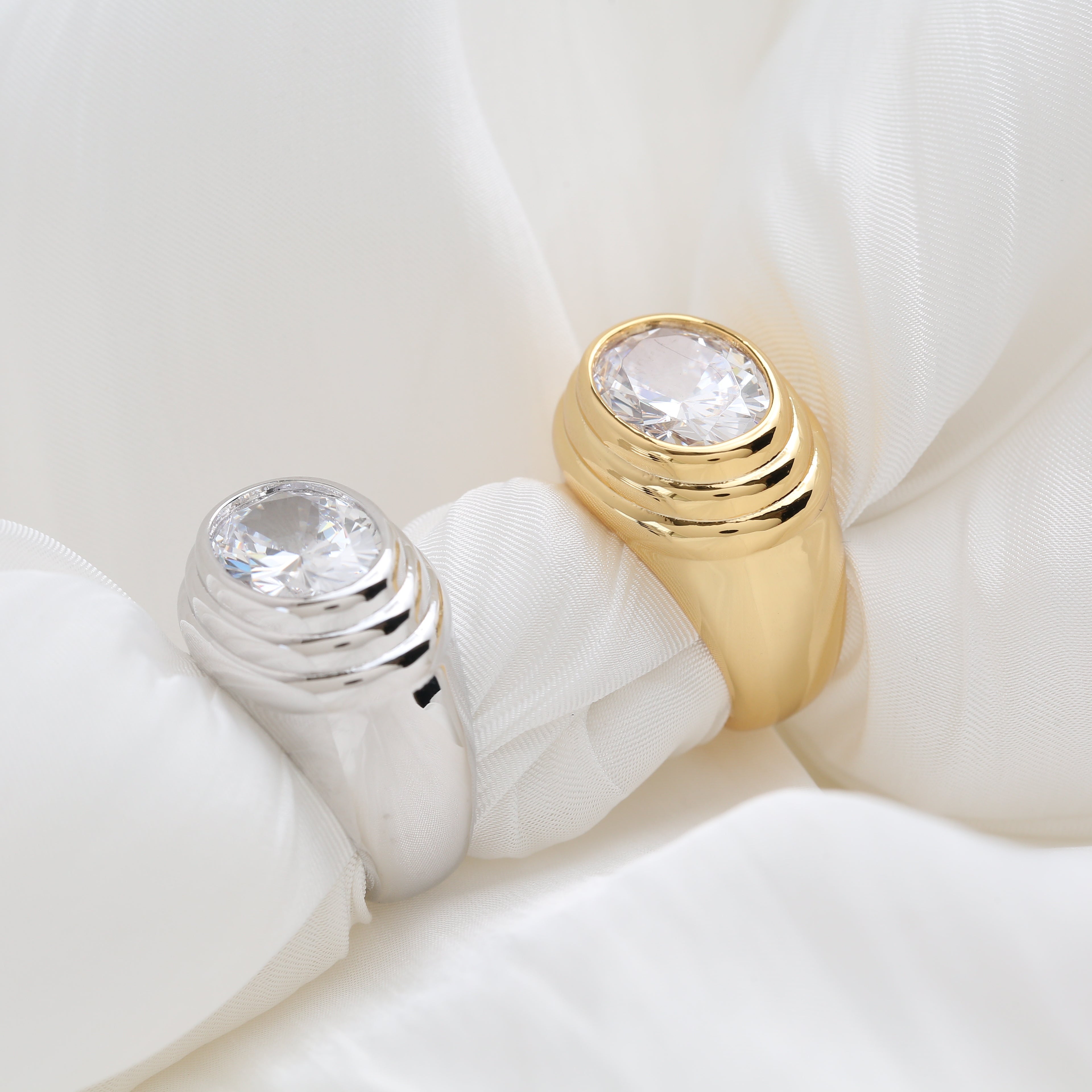 Round Stairs Ring