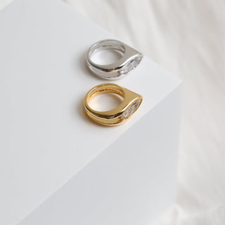 Diagonal Almond Ring