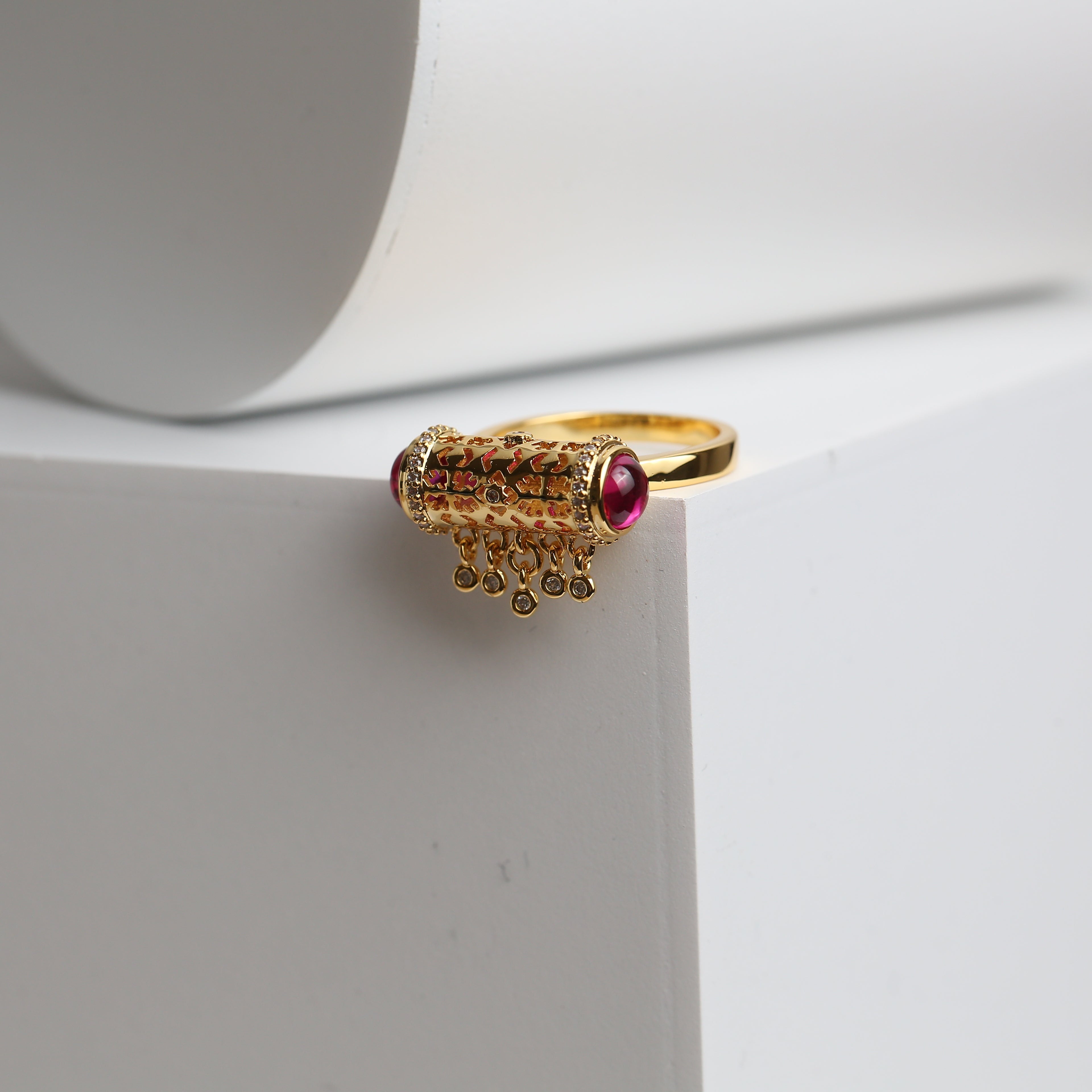 Arabesque Ring
