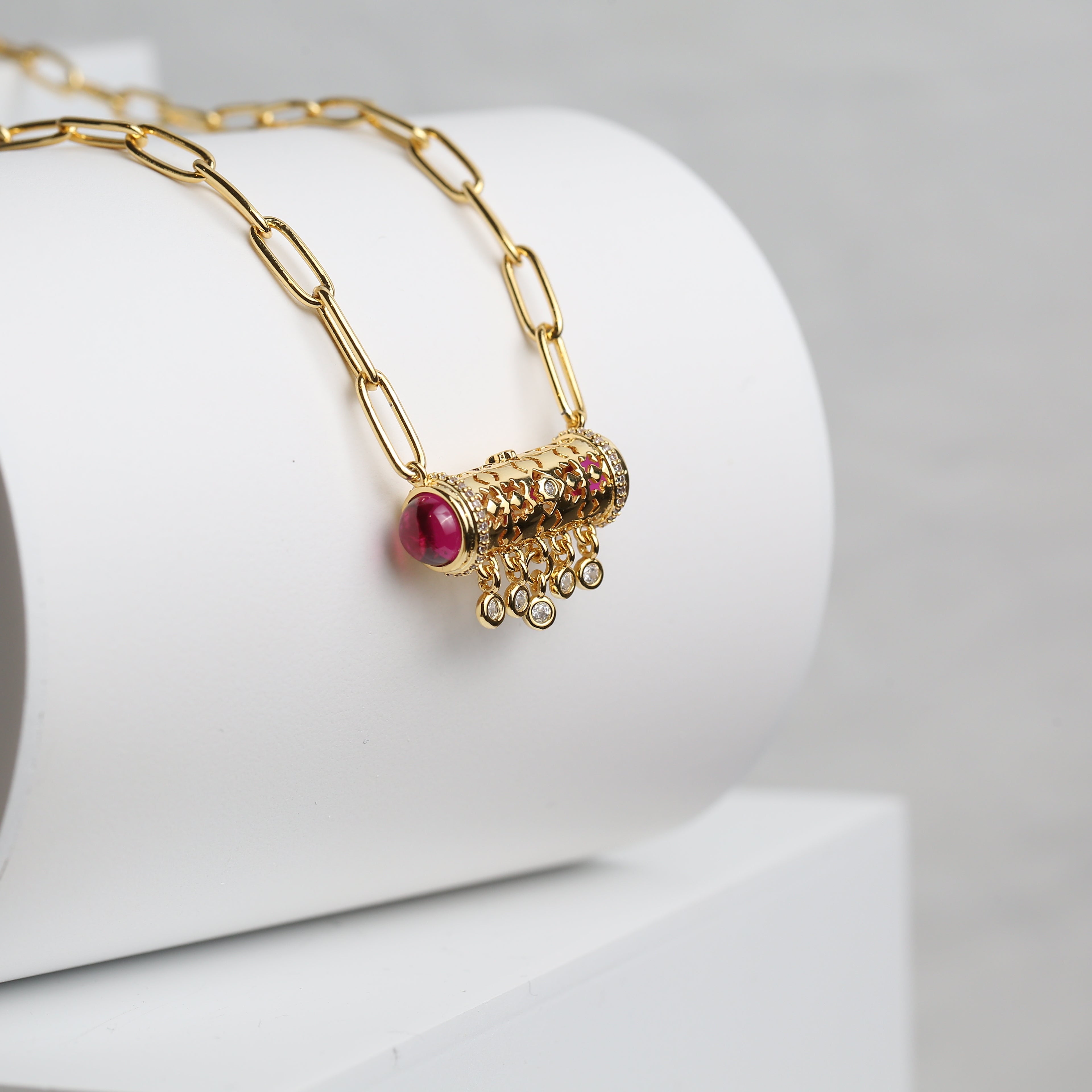 Arabesque Necklace