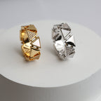 Sadaf Triangle Ring