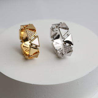 Sadaf Triangle Ring
