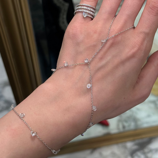 Moonlace Handchain